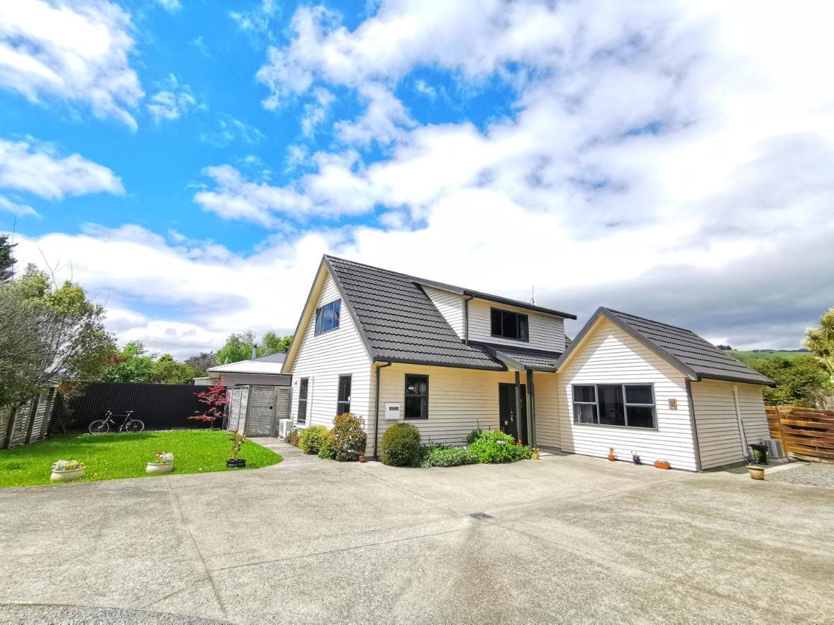 Atarau Grove Holiday House Paraparaumu Exterior photo